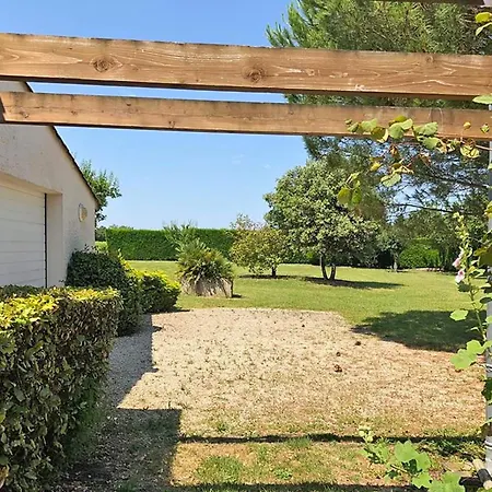 Villa In Brives-Sur-Charente With Pool & River, Cleaning Included Villa